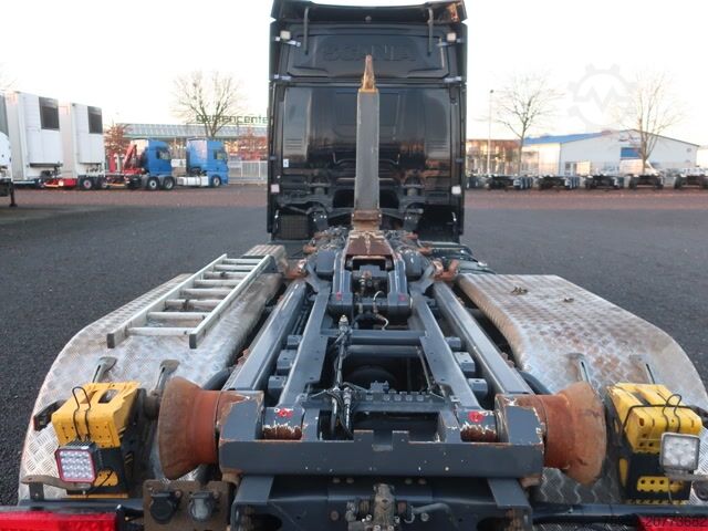 Roll-off tipper truck Scania R 500 6x2/4 NGS Lenkachse Meiller Leder Vollluft