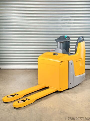 Conducteur de transpalette Jungheinrich ERE 120 - Service Neu - Batterie 84% - Nur 4.125 Std. - 2t