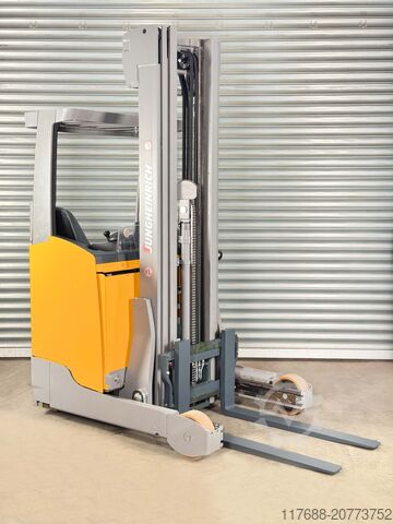 Reach truck Jungheinrich ETV 214 - Service Neu - Batterie 87% - Garantie