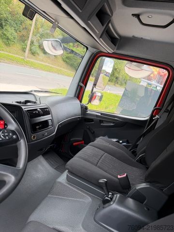 Billenőplatós furgon MERCEDES-BENZ Atego 818 Kipper KRAN Greifer FUNK AHK
