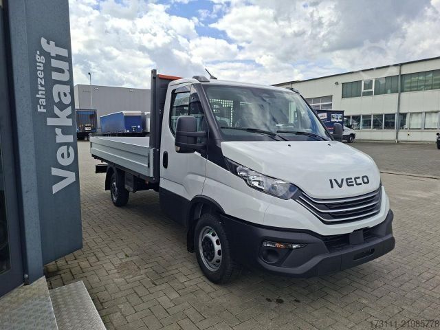 Perdeli panelvan IVECO Daily 35S16H3.0A8Y Pritsche 4,1 m / Klima /