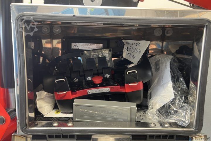 Jeřáb na nákladním automobilu PK 19500T-EH C