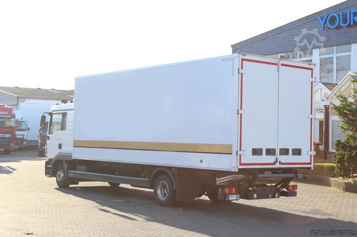 Box truck MAN TGL 12.250  Schlafkabine Standheizung Kühlbox LBW
