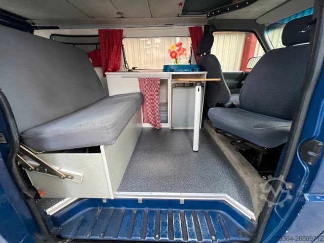Husvagn/husbil VOLKSWAGEN T4 Multivan 2.4 Diesel Wohnmobil GetriebeSchaden