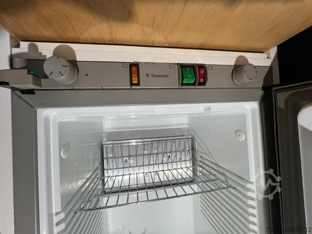 Karavan/obytný vůz VOLKSWAGEN T4 Multivan 2.4 Diesel Wohnmobil GetriebeSchaden