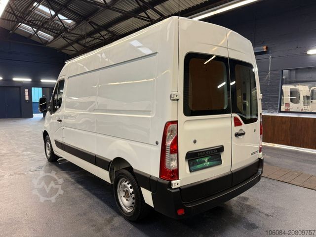 Skåpbil RENAULT Master Kasten L2-H2 Klima 60TKM 2.Hand Garantie