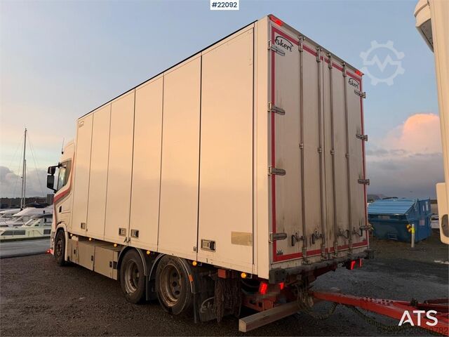 Walizka Scania S650 6x2 box truck w/ Ekeri 4 axle box trailer w/