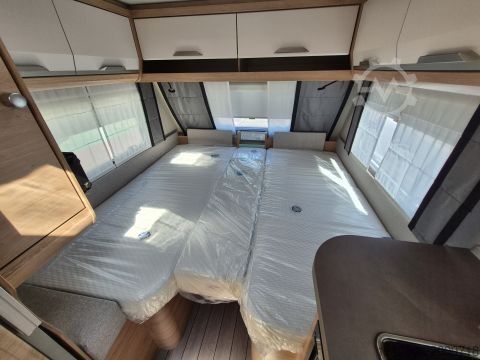 Τροχόσπιτο Knaus Südwind 500 EU Black Selection *Black Selection*Duschausbau*