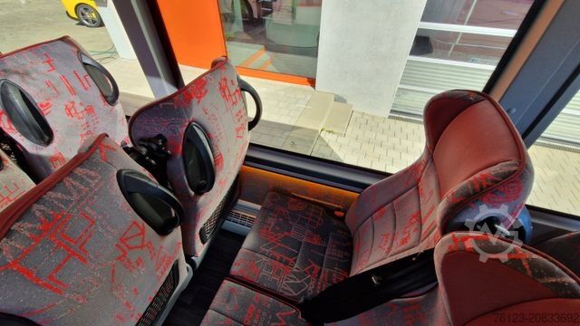 Minibus MERCEDES-BENZ 30 Sitzer Schul- Transferbus 519 Lagerfahrzeug