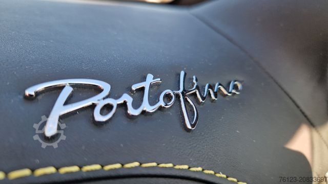 Van FERRARI Portofino