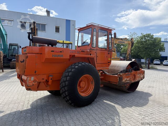 Tek tamburlu silindir Hamm 2411 SD Walzenzug 6 Zylinder Deutz