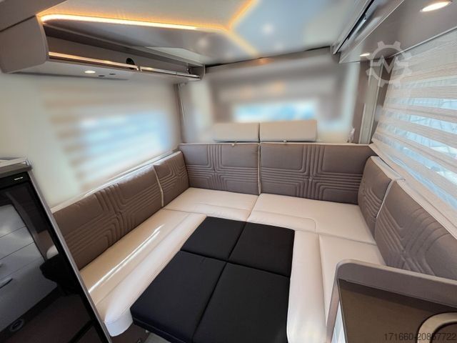 Semi-integrated camper BÜRSTNER Lyseo TD 644 G Automatik