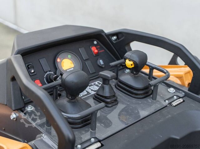 Crawler loader CASE TL 100