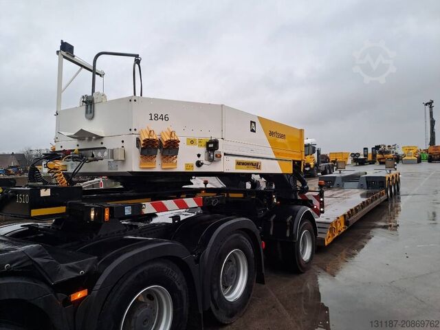 Low loader Faymonville EURO MEGA-Z4H + 4158LS 8x4 (LOW hour readings)