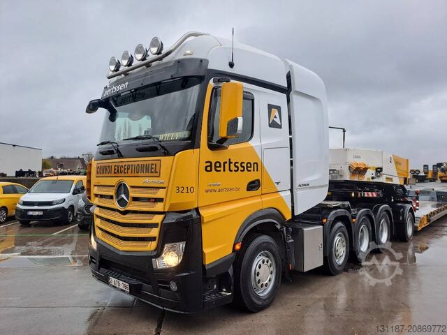 Zware belasting Mercedes-Benz 4158LS 8x4 + Euro Mega 1+4 (Low hour readings)