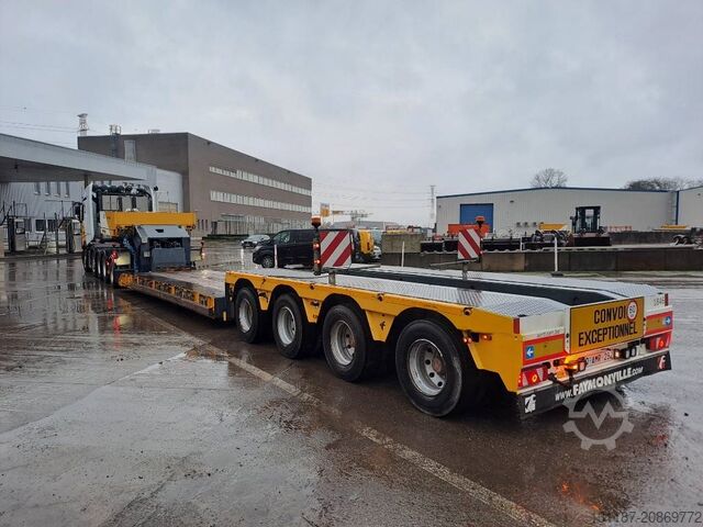 Zware belasting Mercedes-Benz 4158LS 8x4 + Euro Mega 1+4 (Low hour readings)