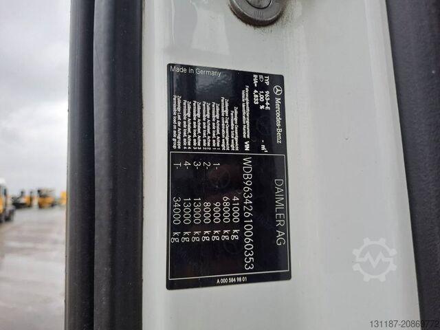 Zware belasting Mercedes-Benz 4158LS 8x4 + Euro Mega 1+4 (Low hour readings)