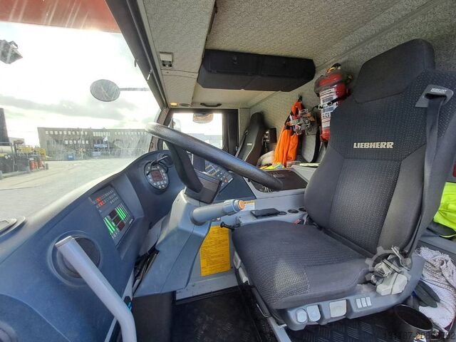 Grúa todoterreno Liebherr LTM1095-5.1