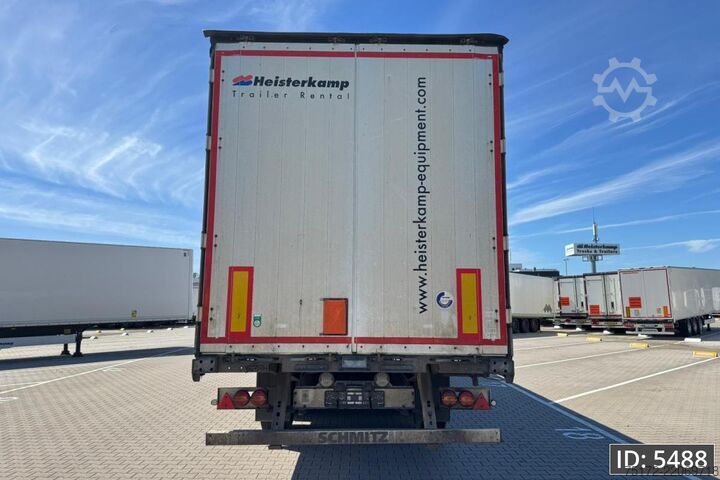 Przesuwne plandeki Schmitz Cargobull SCB*S3T / Disk brakes / Huckepack