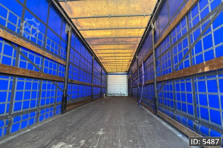 Przesuwne plandeki Schmitz Cargobull SCB*S3T / Disk brakes / Huckepack