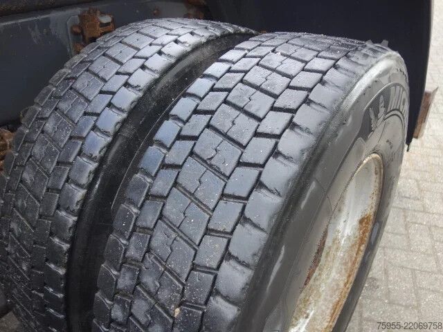 Zware belasting Scania P420 6x4 steelsprings