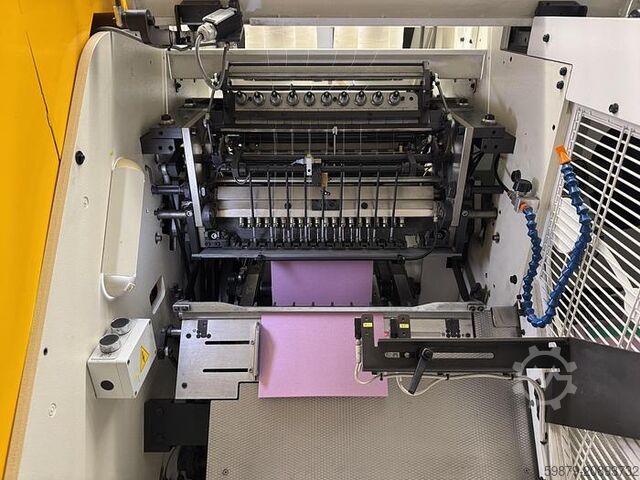 Meccanotecnica sewing machine Universe (2011) Meccanotecnica Universe