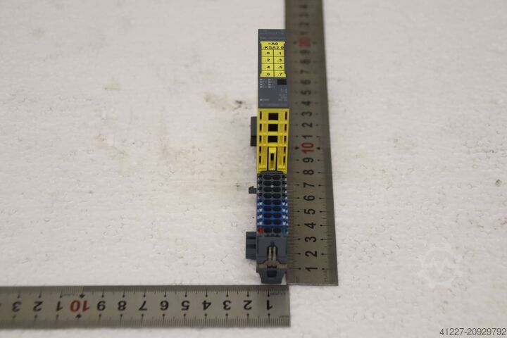 Digitální výstup Siemens 6ES7 136-6DB00-0CA0