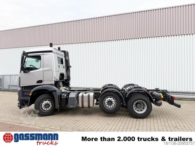 Chasis de camión Mercedes-Benz Arocs 2542/45 L 6x2/4, Vorlauflenk-/liftachse,
