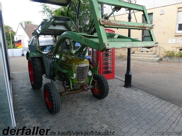 Fourgon Fendt Farmer 238 3S Rundhauber / Baas Frontlader