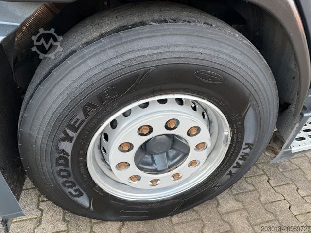 Vakuumtankbil VOLVO FM 420 6x2 Kanalreiniger Kombi MÜLLER 11000 L