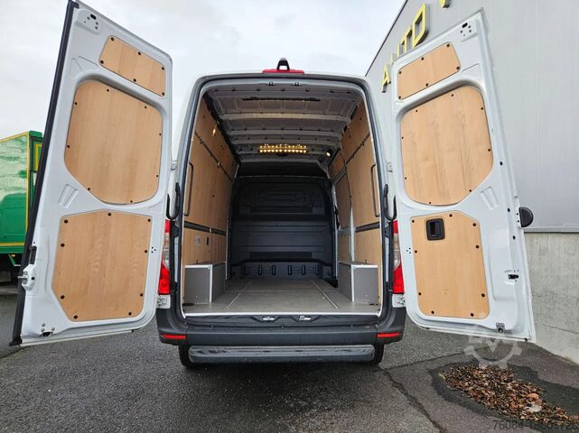 Skříňová dodávka Mercedes-Benz Sprinter 317 CDI*L2H2*360°CAMERA*TEMPOMAT*NAVIG...