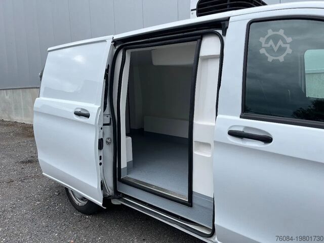 Gekoelde bakwagen Mercedes-Benz Vito VITO*NACHTKOELING*VRIEZEN-18°*CAMERA*ZIJDEUR