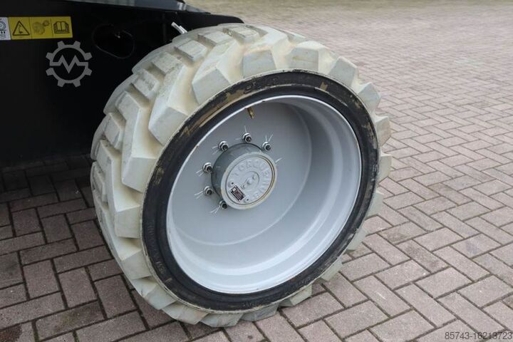 Kloubová teleskopická pracovní plošina Genie Z60/37FE Valid Inspection, *Guarantee! Hybrid, 4x4