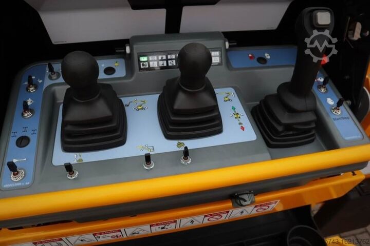 Articulated boom lift Haulotte HA16RTJ Valid Inspection, *Guarantee! Diesel, 4x4