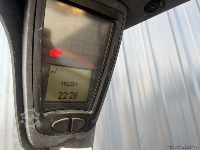 Diesel Forklift Linde H35D-02