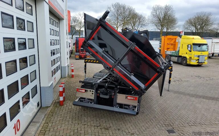 Kipper met kraan Renault K 480 - 13 LITER P6X6 - 29 TON - HMF KRAAN + H...