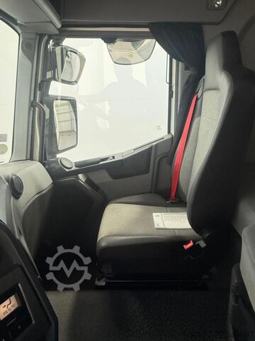 Standard-SZM Renault T480
