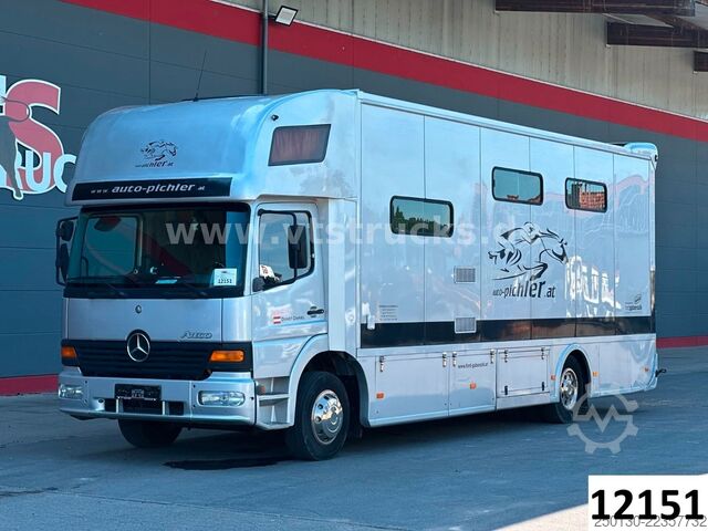Kreaturvogn MERCEDES-BENZ Atego 1218L Pferdetransporter mit Wohnabteil