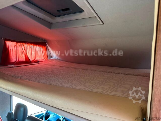Kreaturvogn MERCEDES-BENZ Atego 1218L Pferdetransporter mit Wohnabteil