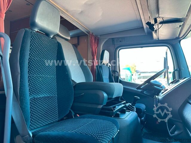 Kreaturvogn MERCEDES-BENZ Atego 1218L Pferdetransporter mit Wohnabteil
