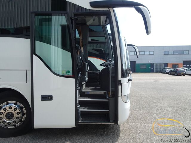Autobus granturismo MERCEDES-BENZ Tourismo RHD-M/2A 57 Sitze EURO 6