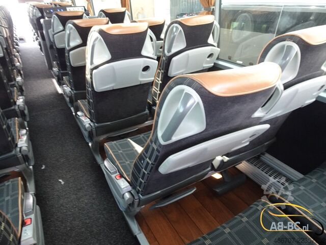 Autobus granturismo MERCEDES-BENZ Tourismo RHD-M/2A 57 Sitze EURO 6