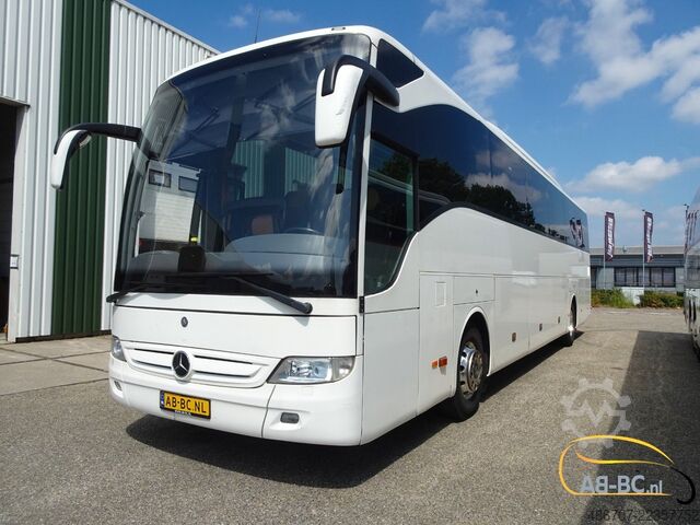 Autobus granturismo MERCEDES-BENZ Tourismo RHD-M/2A 57 Sitze EURO 6