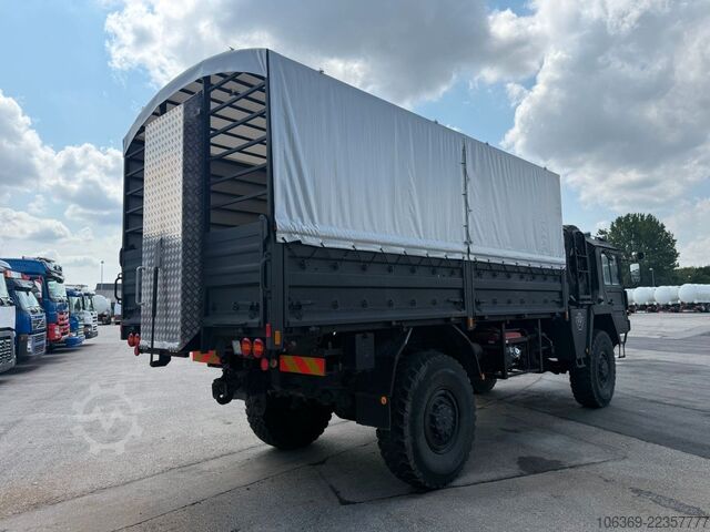 Ladbil med presenning MAN 5 To MIL 4x4 / Partytruck