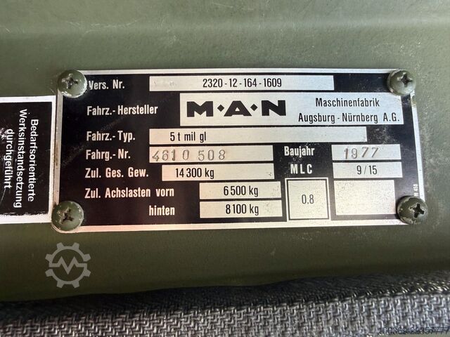 Ladbil med presenning MAN 5 To MIL 4x4 / Partytruck