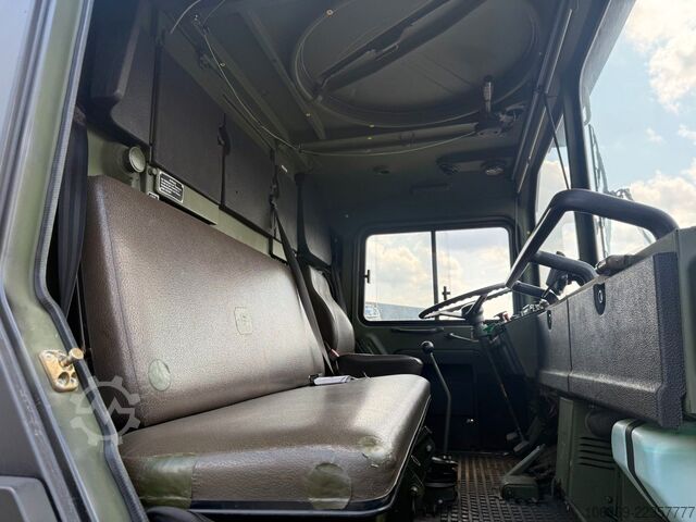 Ladbil med presenning MAN 5 To MIL 4x4 / Partytruck