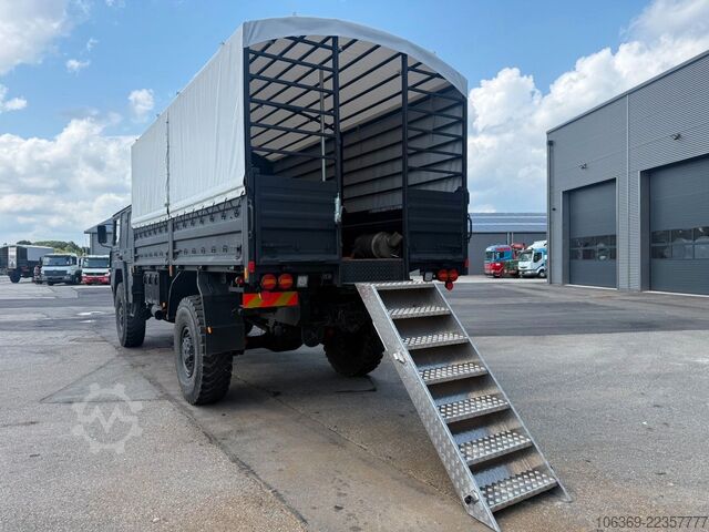 Ladbil med presenning MAN 5 To MIL 4x4 / Partytruck