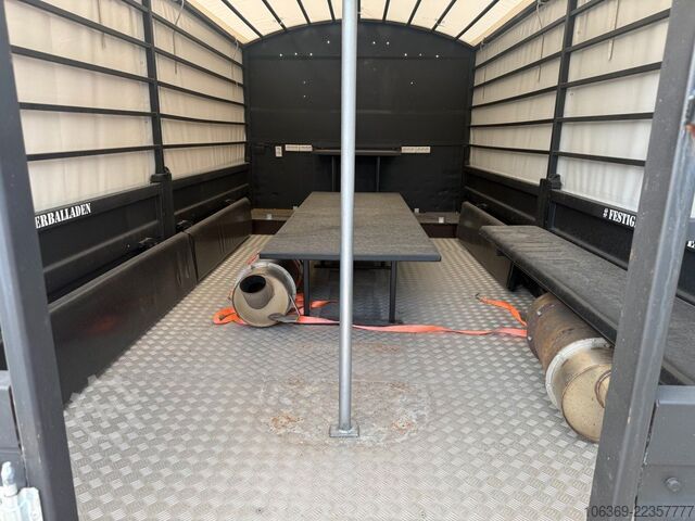 Ladbil med presenning MAN 5 To MIL 4x4 / Partytruck