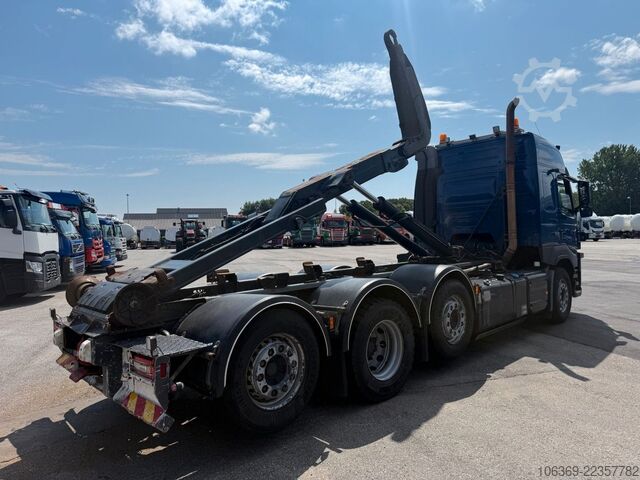 Abrollkipper VOLVO FM500 8x2*6 Multilift Hook Euro 6