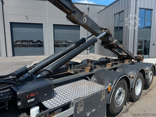 Abrollkipper VOLVO FM500 8x2*6 Multilift Hook Euro 6